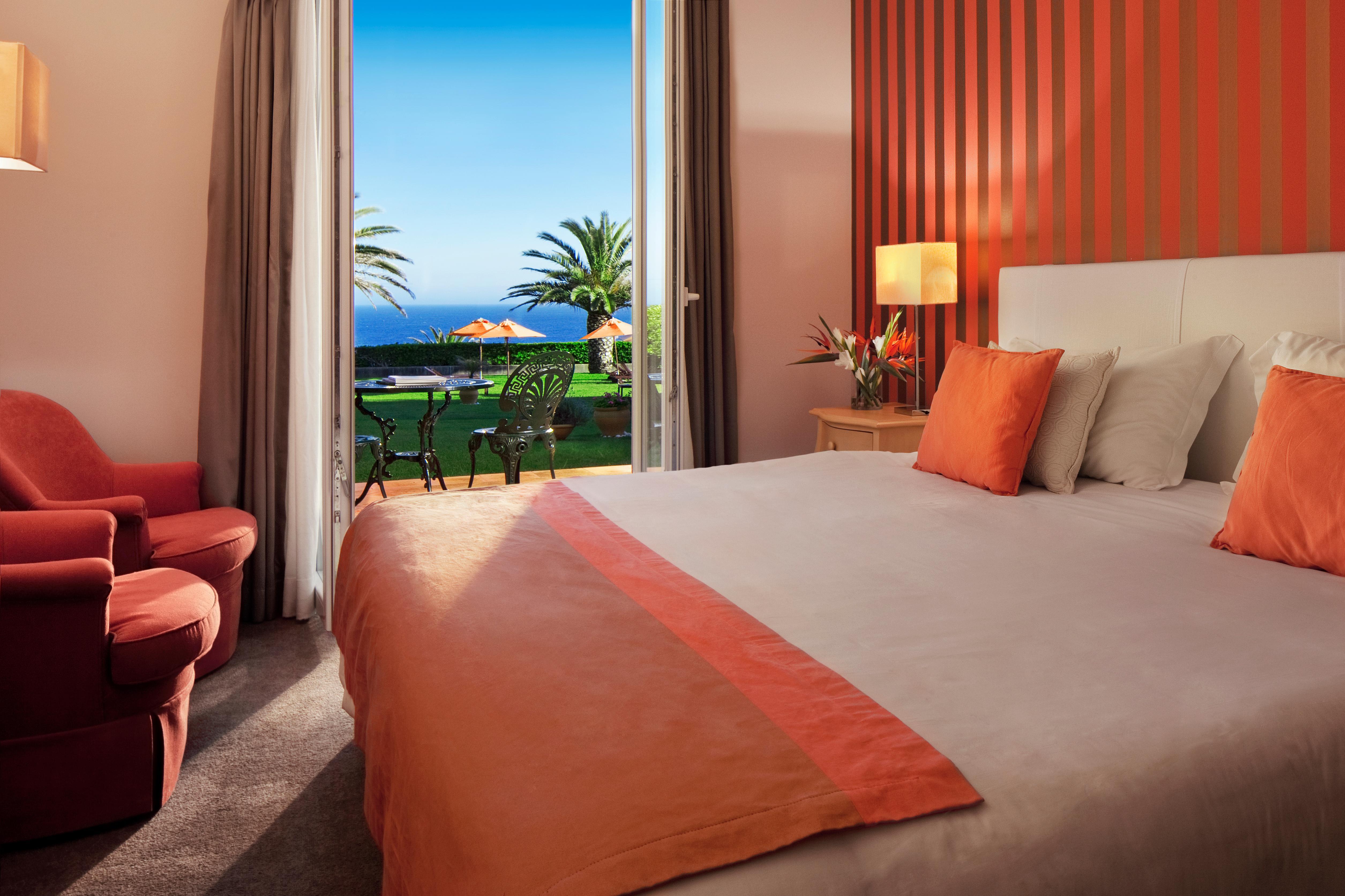 卡斯卡伊斯东望洋圣母湾精品酒店 卡斯凯什 外观 照片 A room at the hotel